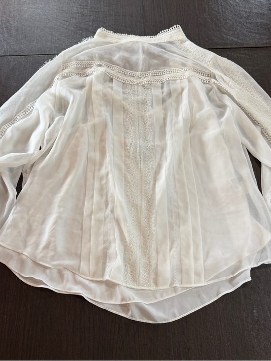 White House Black Market Tops - White House Black Market Sheer White Lace-Trim Button Front Blouse Sz XL NWT